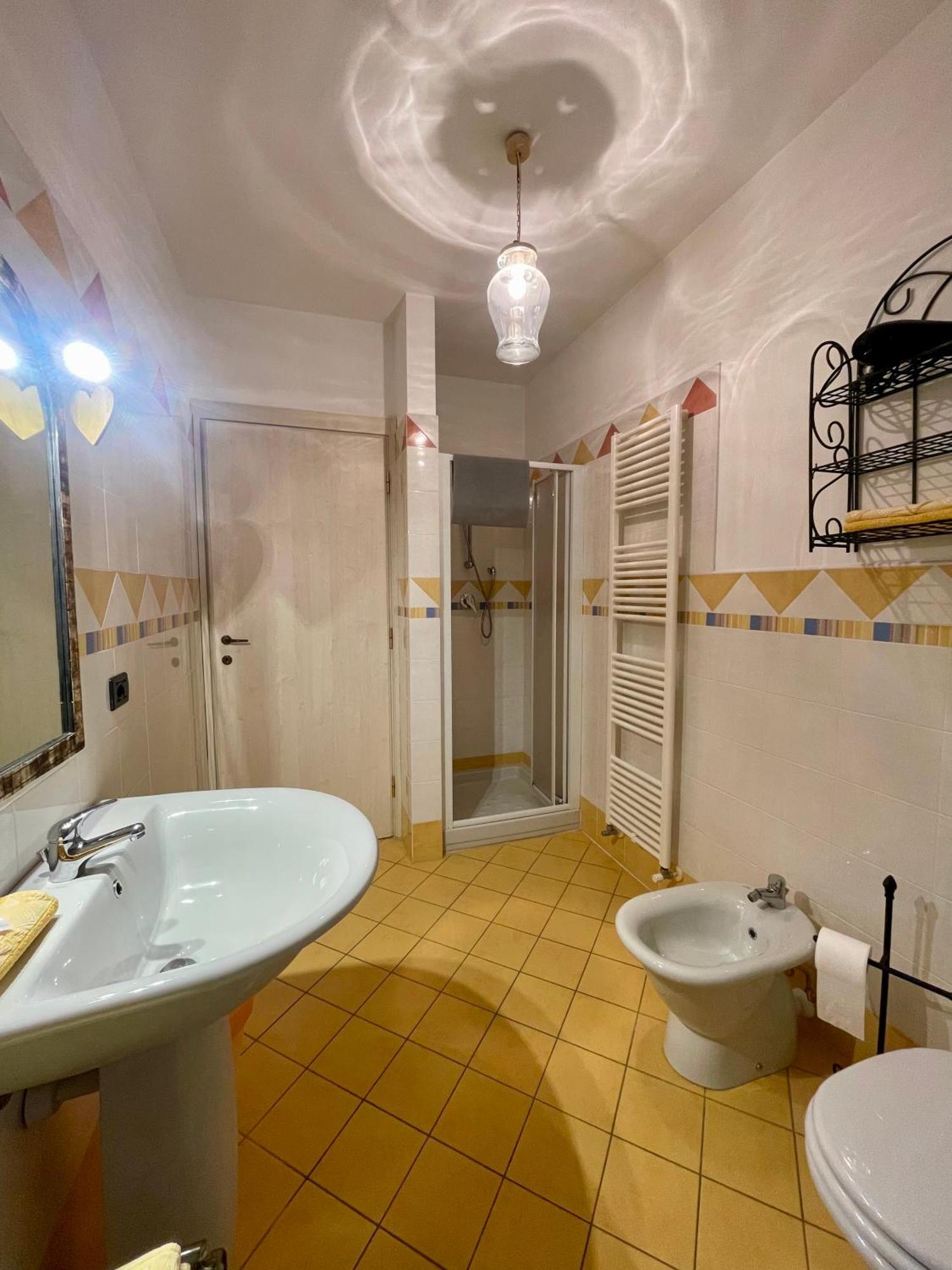 B & B La Ca' Di Massuc Peveragno 外观 照片