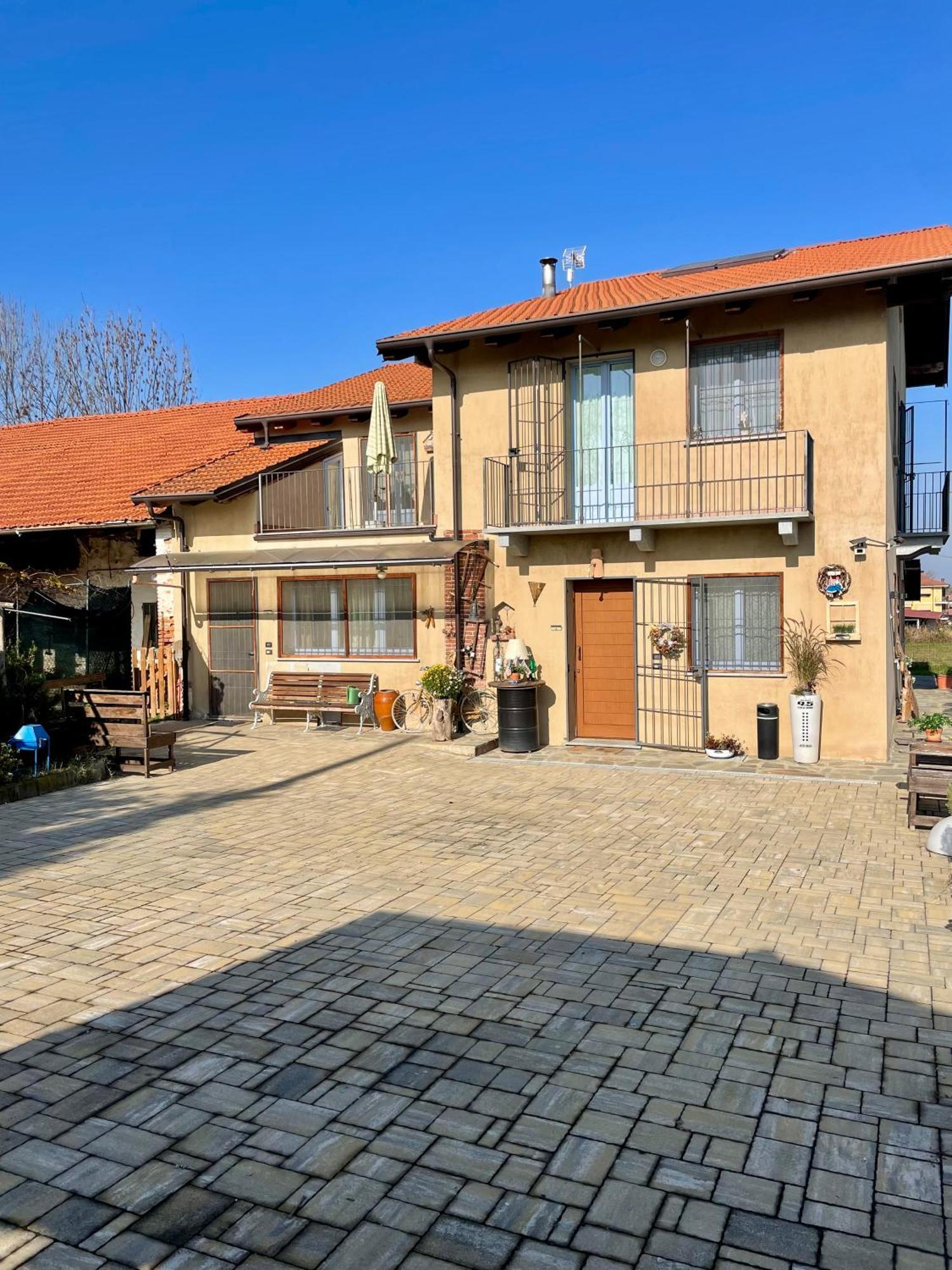 B & B La Ca' Di Massuc Peveragno 外观 照片